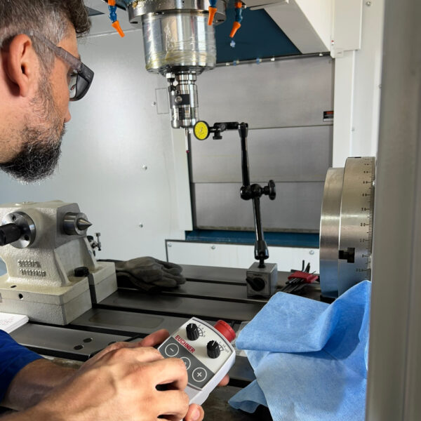Puesta en marcha y service – equipos CNC ROMI